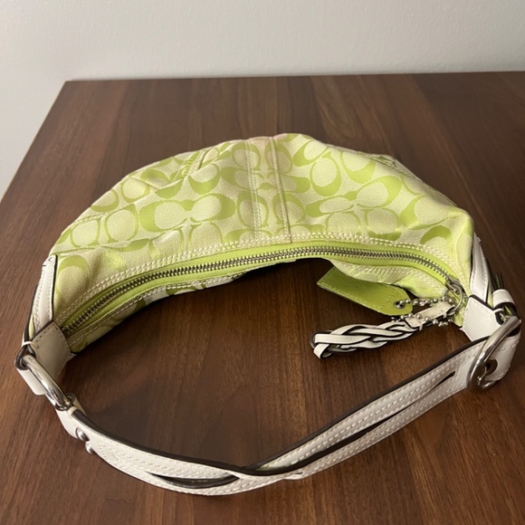 Coach green croissant bag - Picture 6 of 6